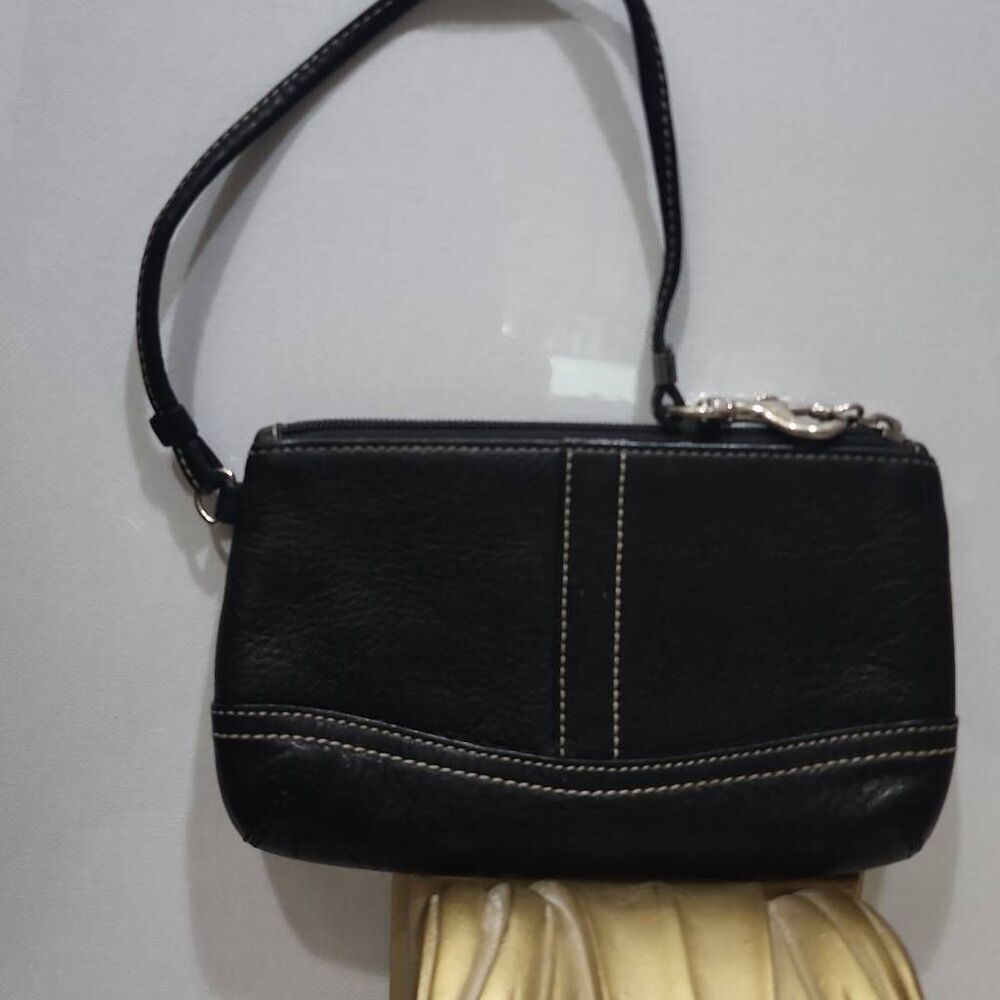 Coach black leather wristlet